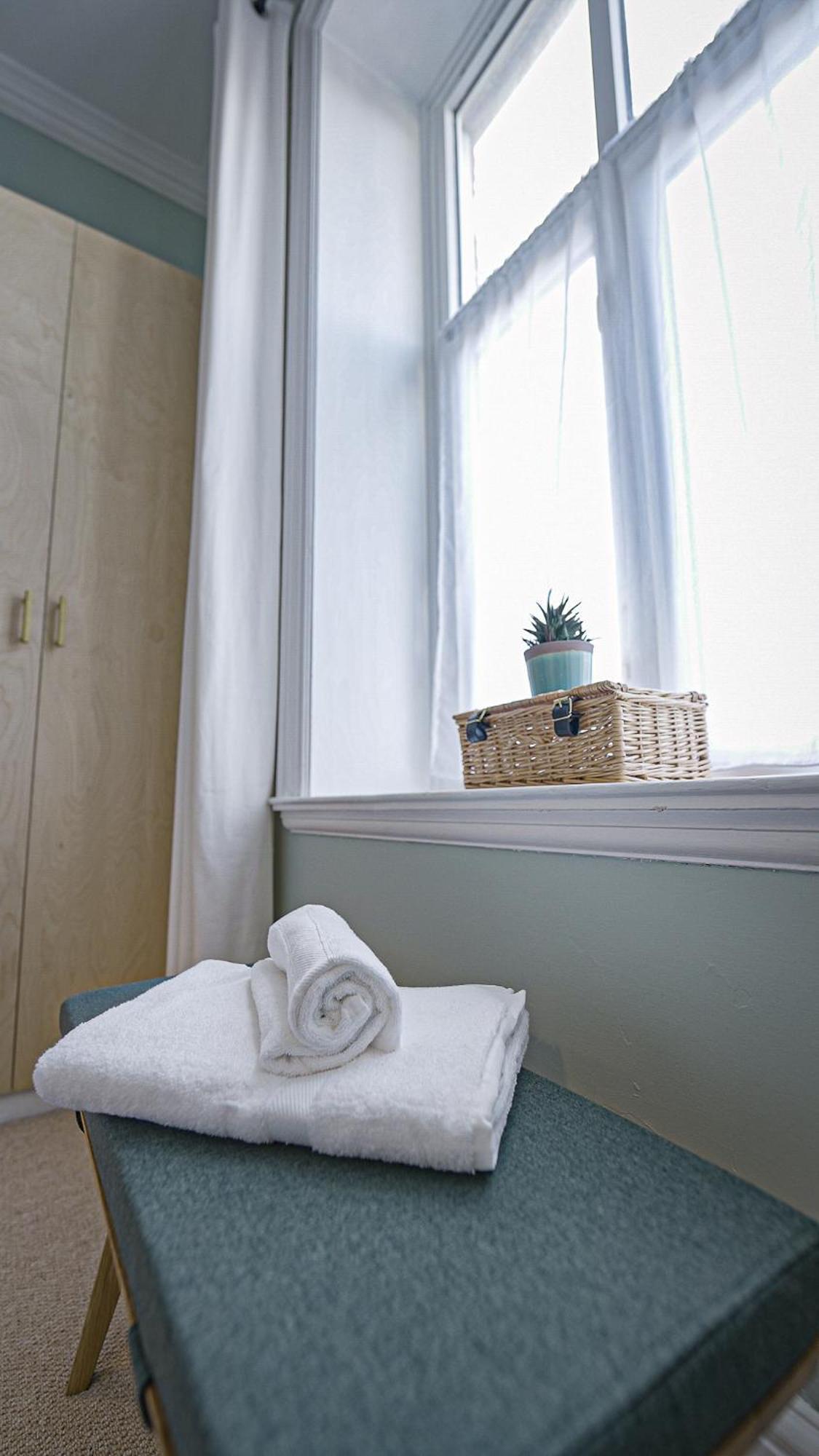 Burlington Mansions - Stunning Coastal Apartment Борнмут Экстерьер фото